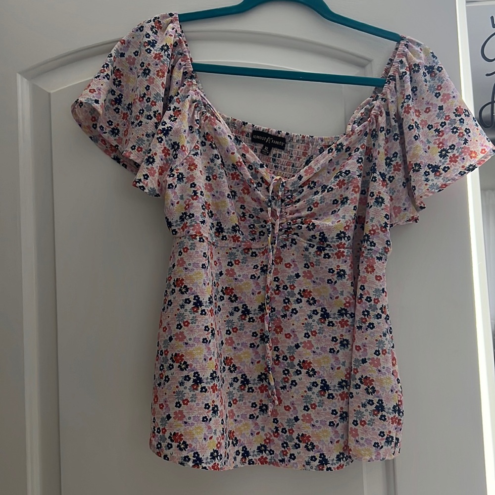 Floral top